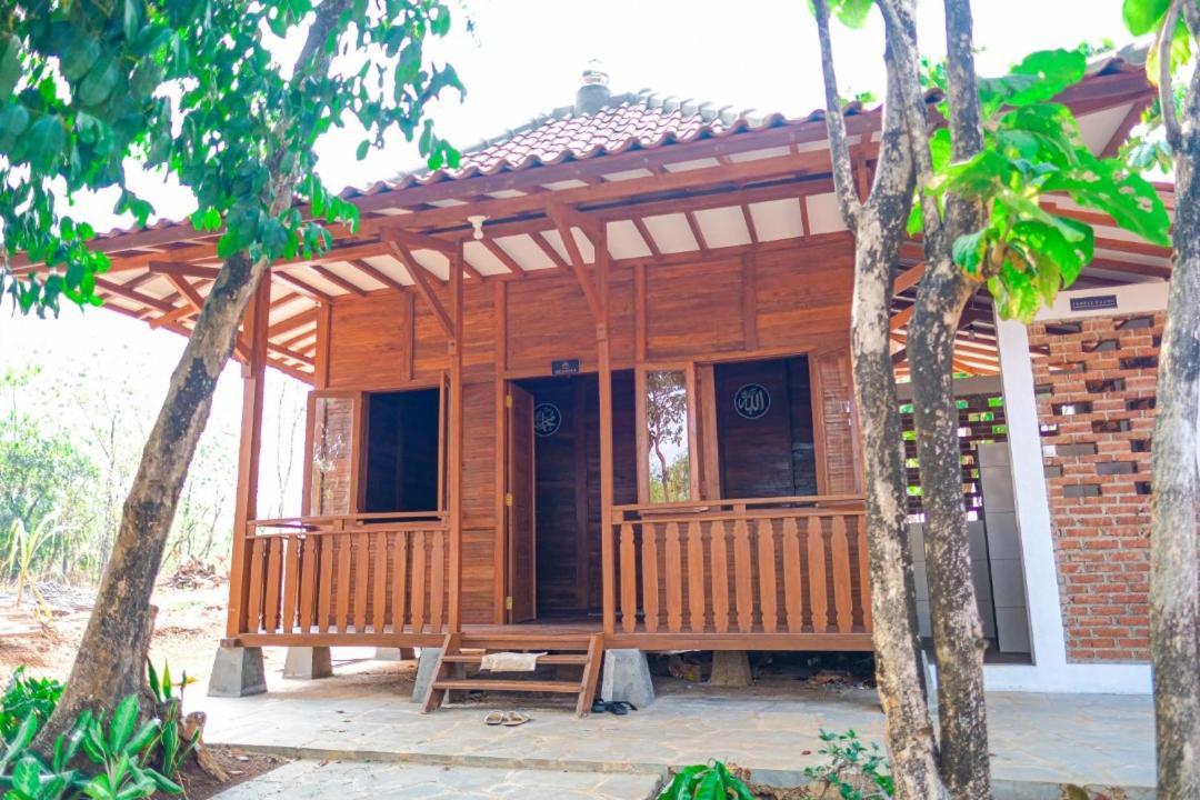 Point Of View Hotel & Resort Majalengka Ngoại thất bức ảnh